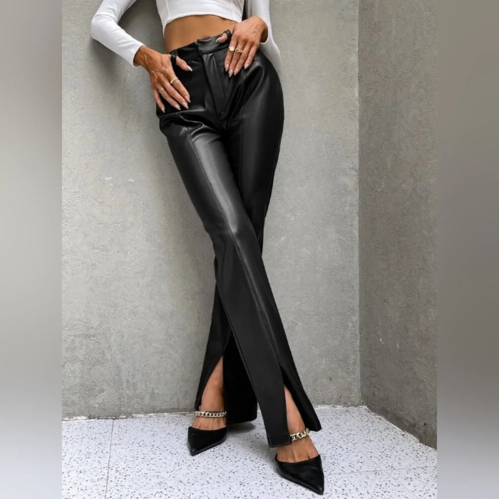 Entro Faux Leather Split cuff pants